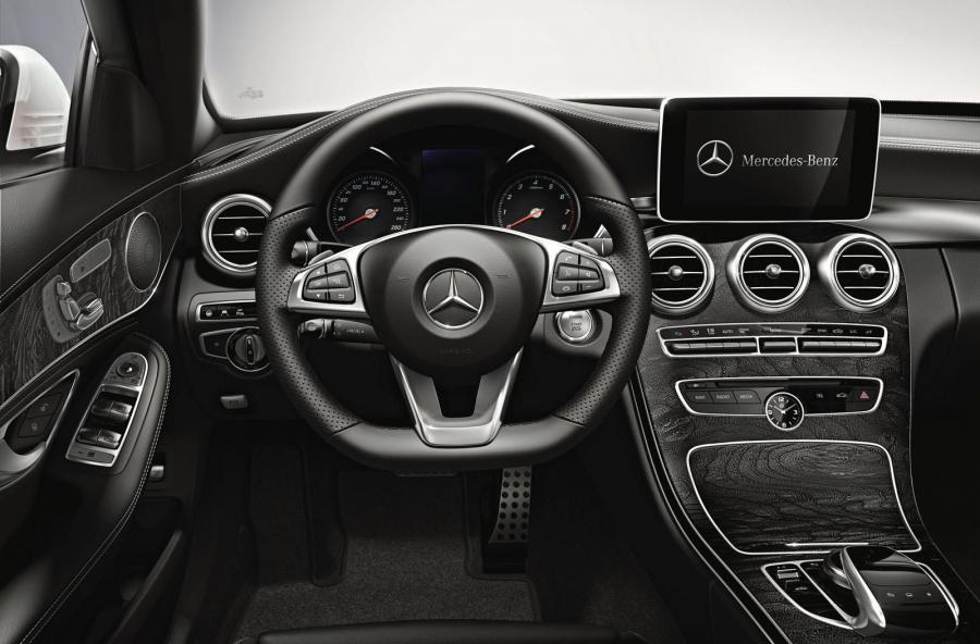  Mercedes-Benz C200 Sport Edition 2015 года  (JP) (фото 4 из 4)